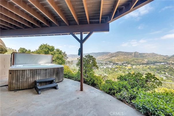 Exterior, Hot Tub