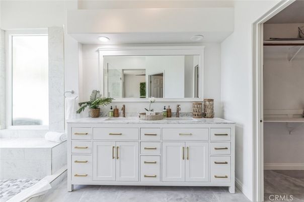 Bathroom, Dual Sink Vanities, Interior, Marble, Recessed Lighting