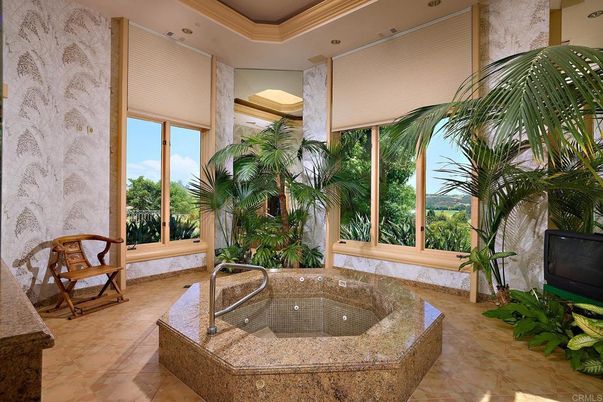 Interior, Pool, Recessed Lighting