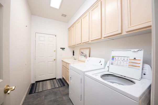 Interior, Washer