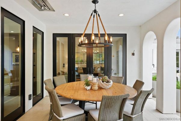 Chandelier, Dining room, Interior, Pendant Lights, Recessed Lighting