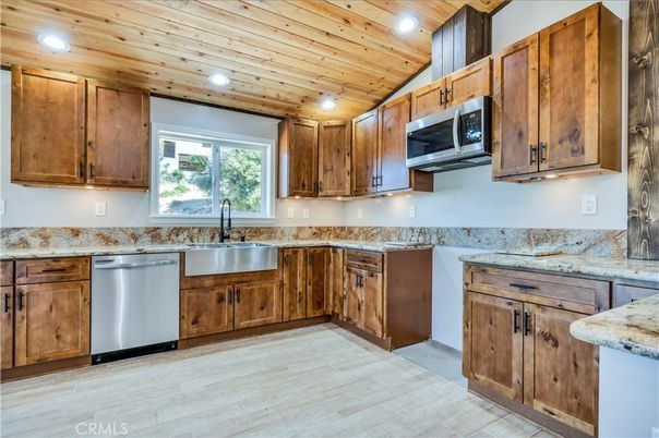 Interior, Kitchen, Recessed Lighting, Stainless Steel Appliances, Wooden Ceilings, Wood Texture Flooring