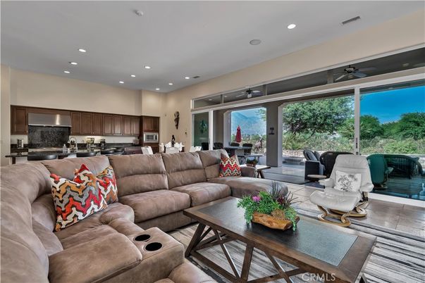 Interior, Kitchen, Living room, Recessed Lighting, Stainless Steel Appliances