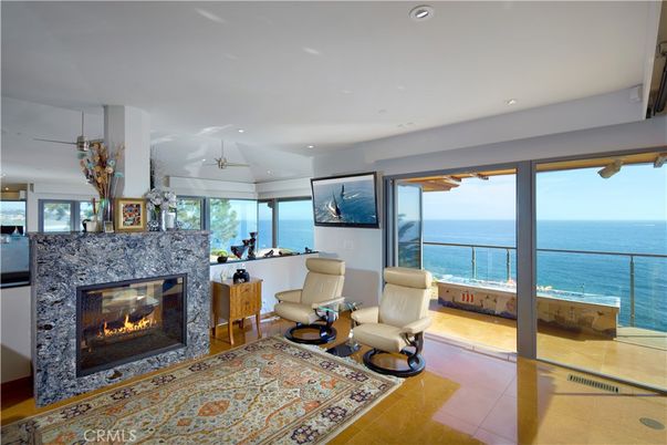 Fireplace, Interior, Recessed Lighting, Water