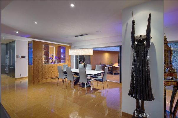 Chandelier, Dining room, Interior, Recessed Lighting
