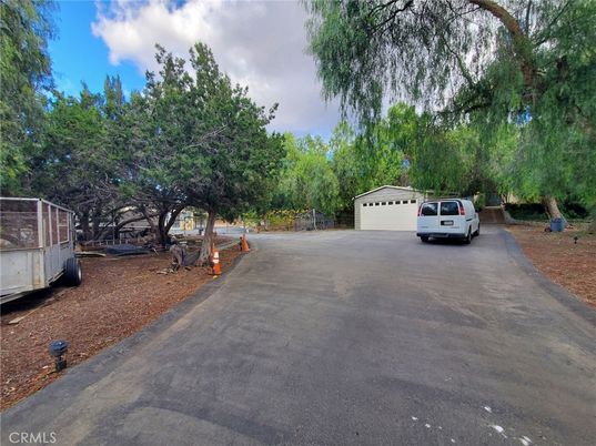 Detached Garage, Exterior