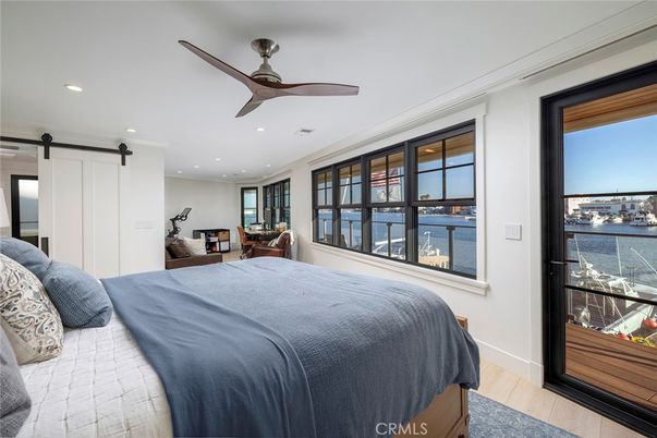 Bedroom, Interior, Recessed Lighting, Water, Wood Texture Flooring