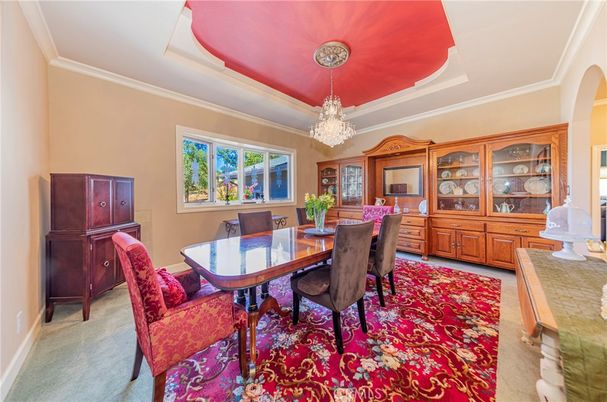 Chandelier, Dining room, Interior