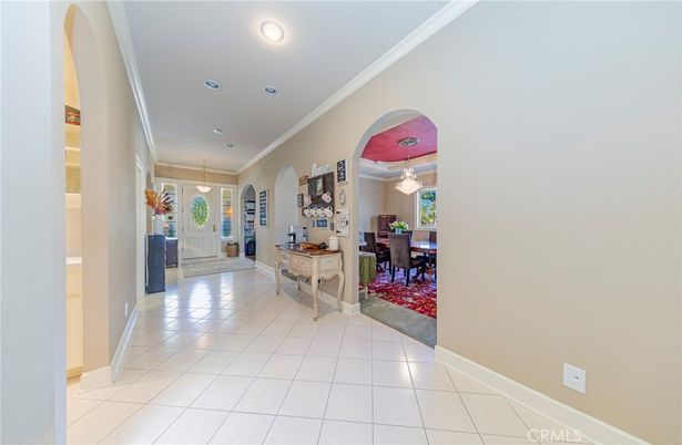 Dining room, Interior, Pendant Lights, Recessed Lighting