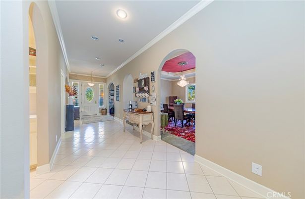 Dining room, Interior, Pendant Lights, Recessed Lighting