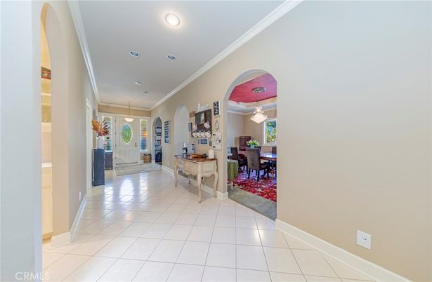 Dining room, Interior, Pendant Lights, Recessed Lighting