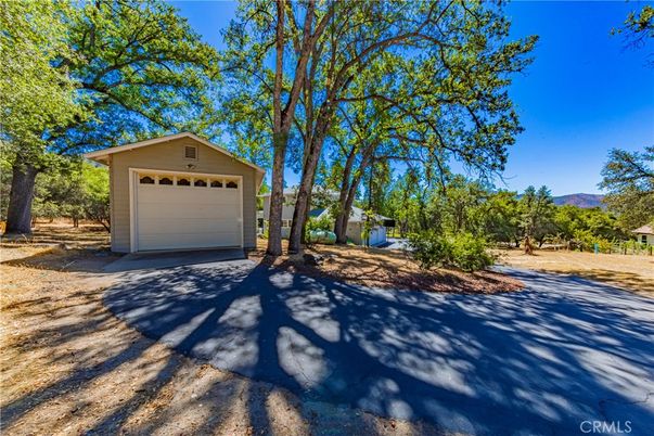 Backyard, Detached Garage, Exterior