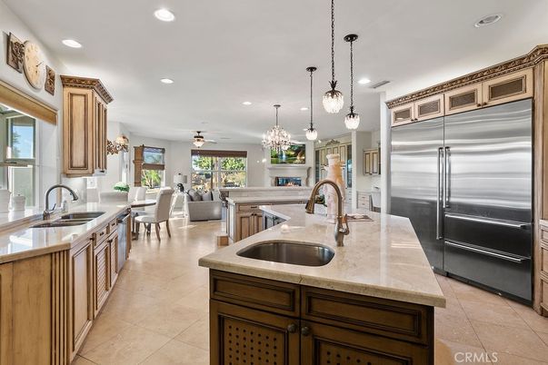 Chandelier, Dining room, Interior, Kitchen, Living room, Pendant Lights, Recessed Lighting, Stainless Steel Appliances