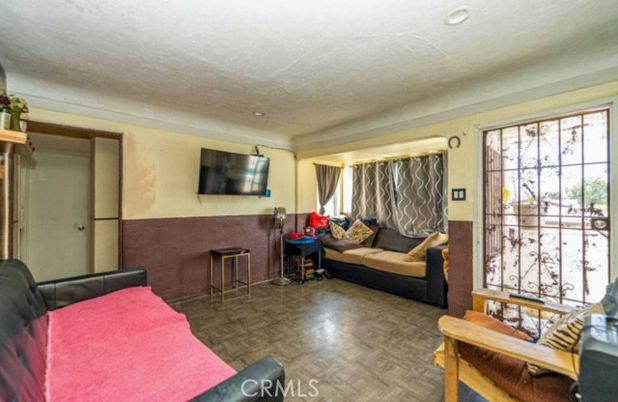 Fireplace, Interior, Living room, Recessed Lighting