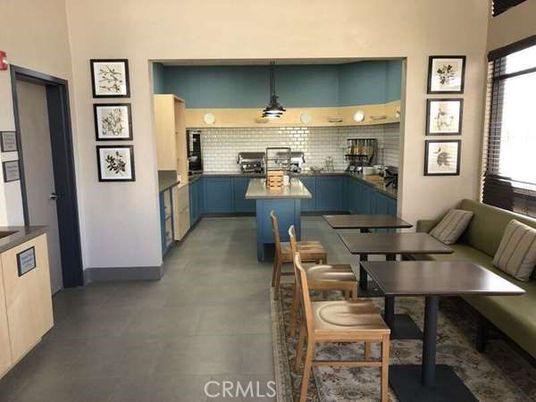 Dining room, Interior, Kitchen, Pendant Lights, Stainless Steel Appliances