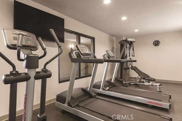 Fitness Equipment, Interior, Recessed Lighting