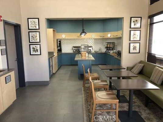 Dining room, Interior, Kitchen, Pendant Lights, Stainless Steel Appliances