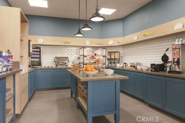 Interior, Kitchen, Pendant Lights, Stone Walls