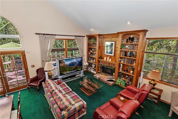 Fireplace, Interior, Living room, Recessed Lighting