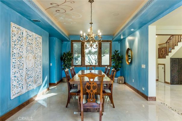 Chandelier, Dining room, Interior