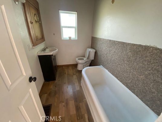 Bathroom, Free Standing Baths, Interior, Wood Texture Flooring