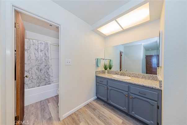 Bathroom, Interior, Recessed Lighting, Wood Texture Flooring