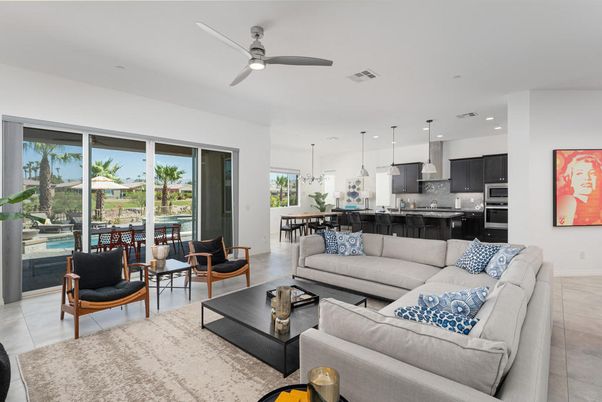 Dining room, Interior, Kitchen, Living room, Pendant Lights, Recessed Lighting, Stainless Steel Appliances
