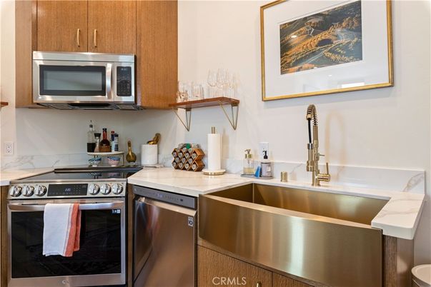 Interior, Kitchen, Stainless Steel Appliances