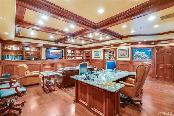 Home Office, Interior, Recessed Lighting, Wooden Beams, Wood Texture Flooring
