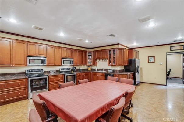 Dining room, Interior, Kitchen, Recessed Lighting