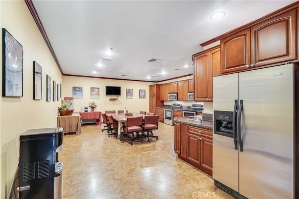 Dining room, Interior, Kitchen, Recessed Lighting