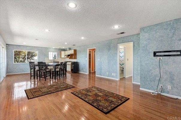 Dining room, Interior, Kitchen, Recessed Lighting, Wood Texture Flooring