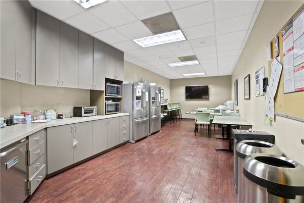 Dining room, Interior, Kitchen, Recessed Lighting, Stainless Steel Appliances, Wood Texture Flooring
