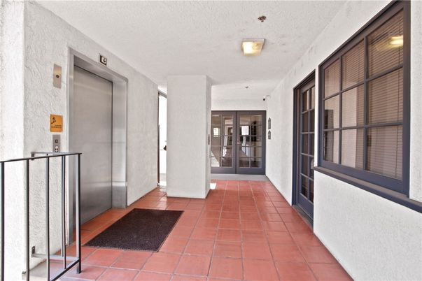 Elevator, Interior