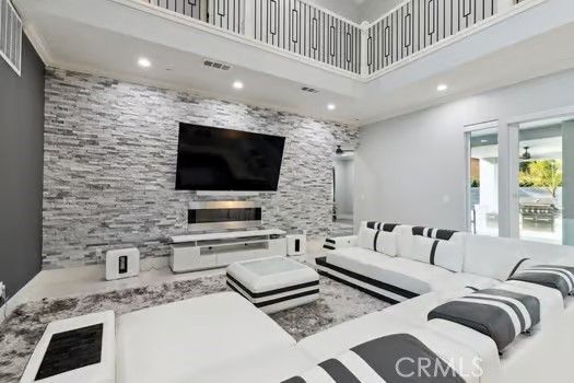 Interior, Living room, Recessed Lighting, Stone Walls