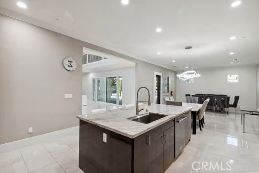 Dining room, Interior, Kitchen, Pendant Lights, Recessed Lighting, Stainless Steel Appliances