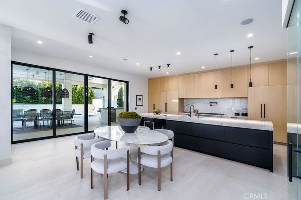 Dining room, Interior, Kitchen, Pendant Lights, Recessed Lighting