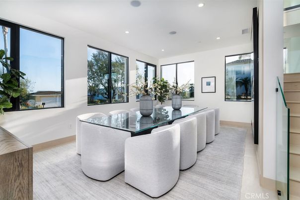 Dining room, Interior, Recessed Lighting