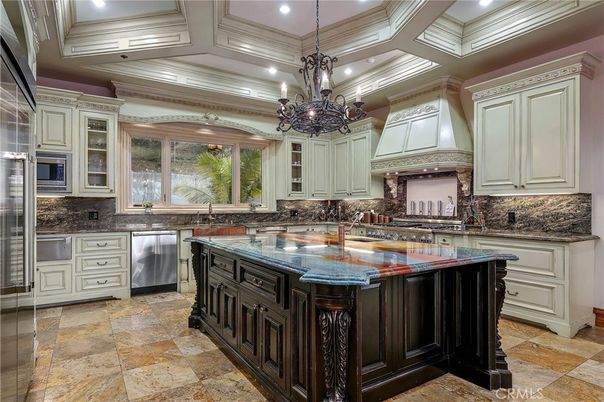 Chandelier, Interior, Kitchen, Pendant Lights, Recessed Lighting, Stainless Steel Appliances