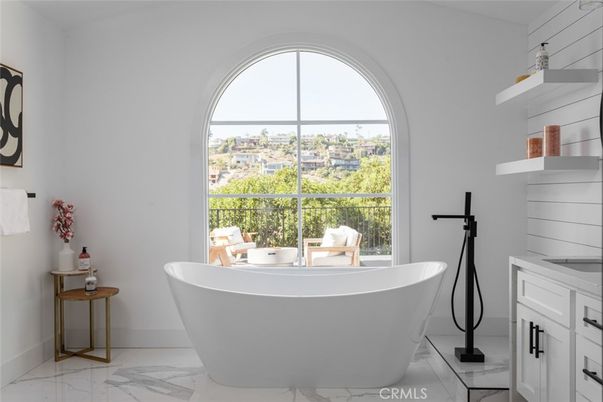 Bathroom, Free Standing Baths, Interior, Marble