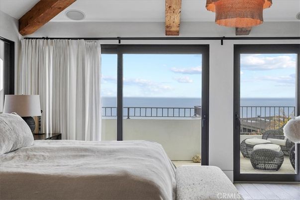 Bedroom, Interior, Water, Wooden Beams, Wood Texture Flooring