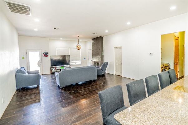 Dining room, Interior, Living room, Pendant Lights, Recessed Lighting, Wood Texture Flooring