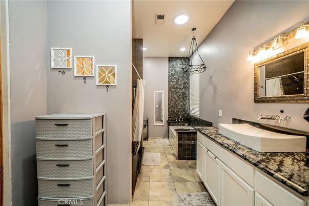Bathroom, Dual Sink Vanities, Interior, Pendant Lights, Recessed Lighting