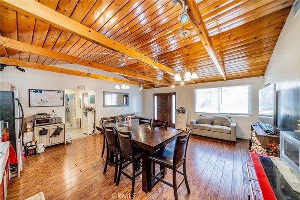 Dining room, Interior, Living room, Pendant Lights, Wooden Beams, Wooden Ceilings, Wood Texture Flooring