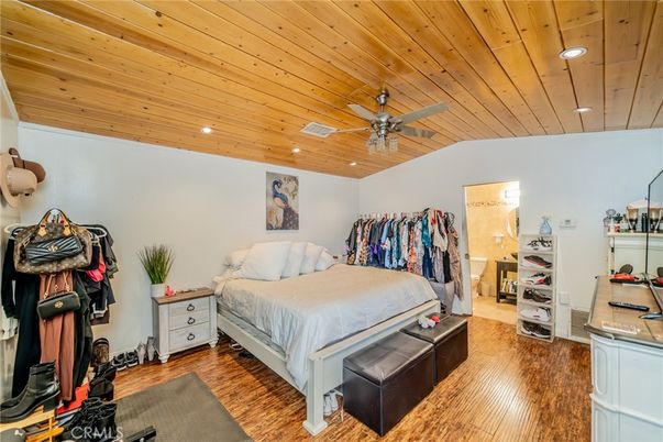 Bedroom, Interior, Recessed Lighting, Wooden Ceilings, Wood Texture Flooring