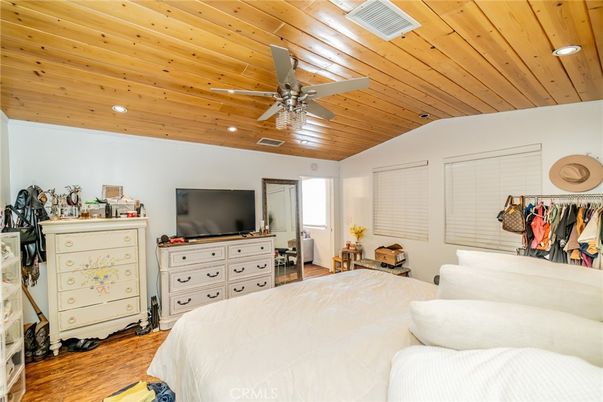 Bedroom, Interior, Recessed Lighting, Wooden Ceilings, Wood Texture Flooring