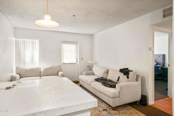 Interior, Living room, Pendant Lights
