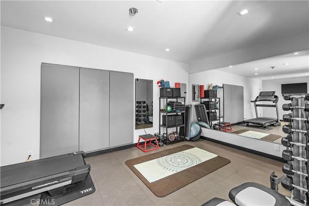Fitness Equipment, Interior, Recessed Lighting
