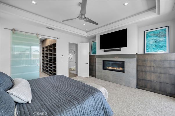 Bedroom, Fireplace, Interior, Recessed Lighting