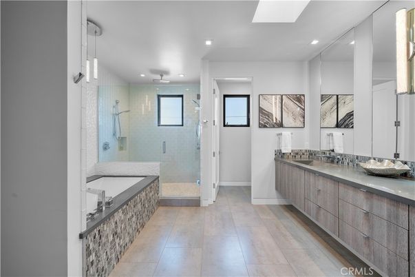 Bathroom, Dual Sink Vanities, Glass Shower, Interior, Pendant Lights, Recessed Lighting